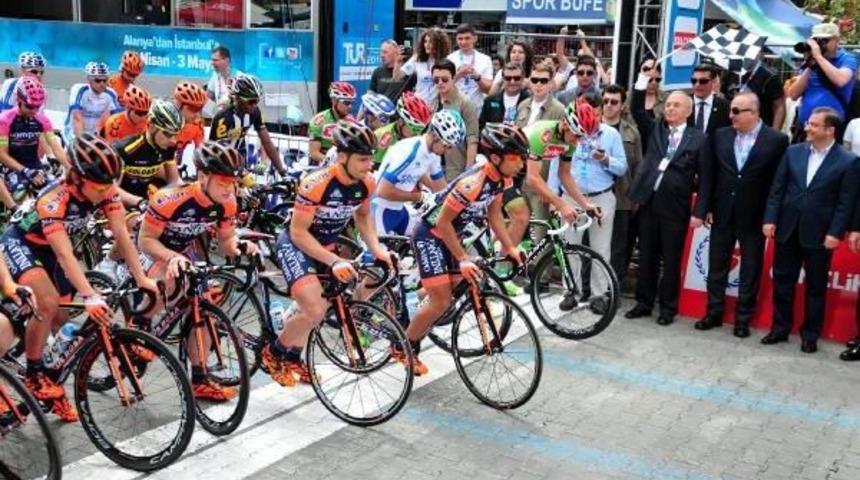 Cumhurbaşkanlığı Bisiklet Turu Alanya'da Başladı