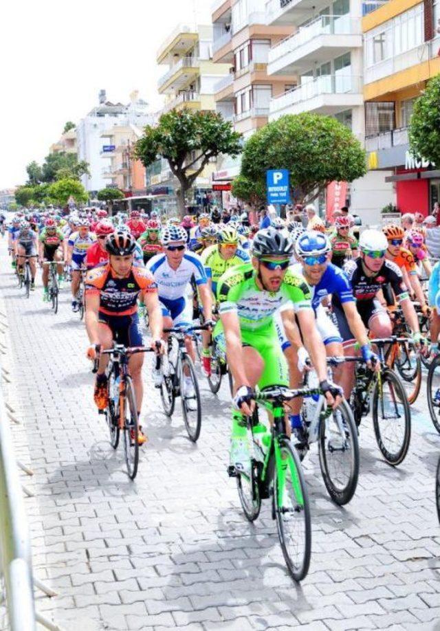 Cumhurbaşkanlığı Bisiklet Turu Alanya'da Başladı