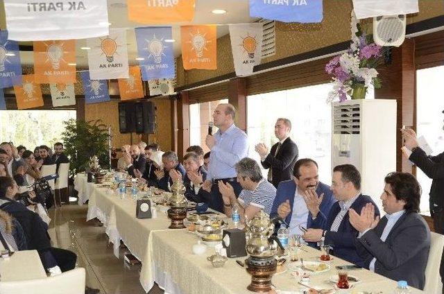 Ak Parti Trabzon Milletvekili Adayları Ak Partili Gençlerle Buluştu