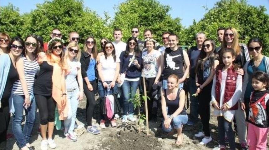 Avrupalı Gen&ccedil;ler İssos Harabelerinde