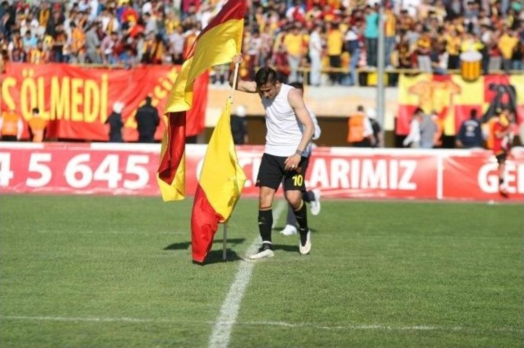 Şampiyon G&ouml;ztepe