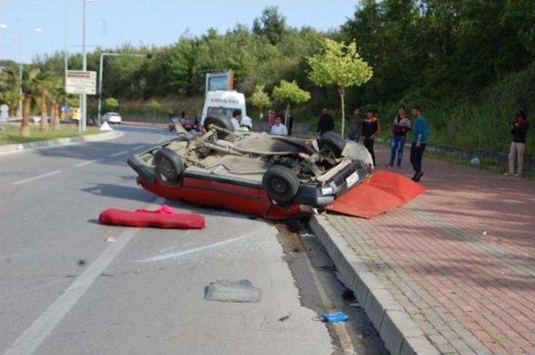 Pikniğe Giderken Takla Attılar: 1 &Ouml;l&uuml;