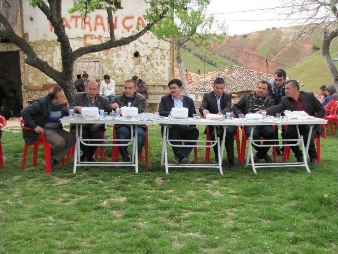 Trafik Kazasında Hayatını Kaybeden Temizlik İş&ccedil;isi İ&ccedil;in Hayır Yemeği