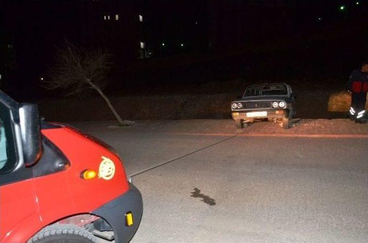 Sulama Kanalına Düşmekten Son Anda Kurtuldu G3