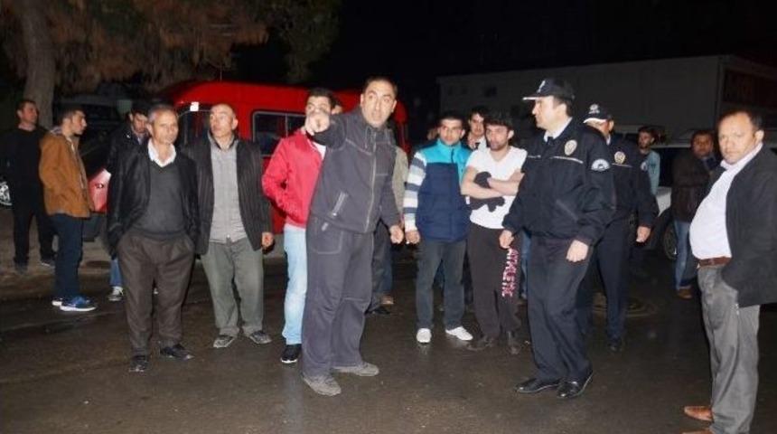 Otomobilin &Ccedil;arptığı Yaşlı Adam Yaralandı