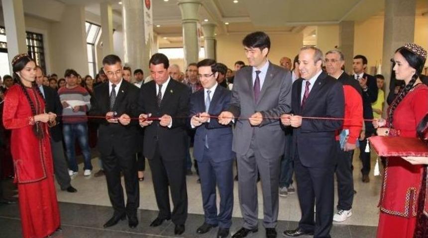 B&uuml;y&uuml;k Sel&ccedil;uklu Mirası Sergisi T&uuml;rkmenistan&rsquo;da A&ccedil;ıldı