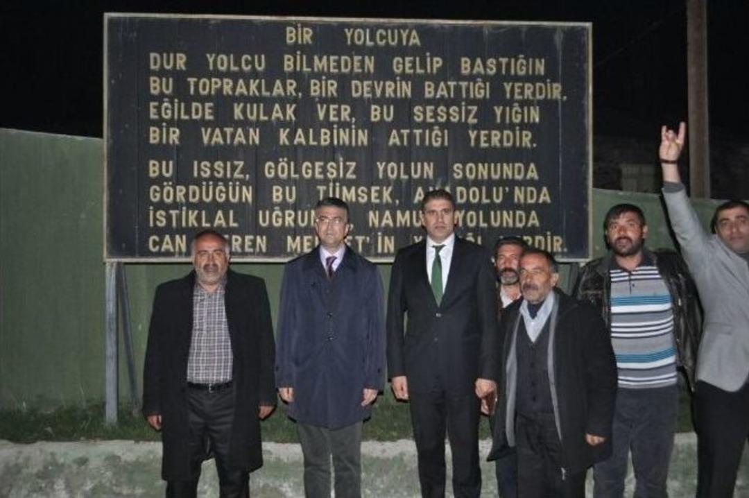 Mhp Adayları Se&ccedil;im &Ccedil;alışmalarını K&ouml;ylerde S&uuml;rd&uuml;rd&uuml;