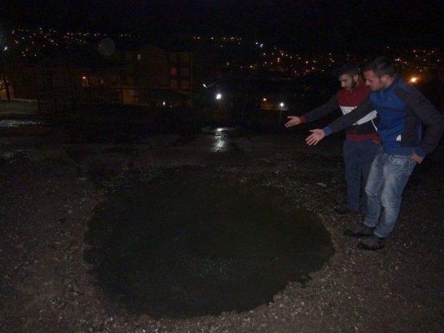 Yozgat’ta Yağmur Yağmadan Evler, Cadde Ve Sokaklar Su Altında Kaldı