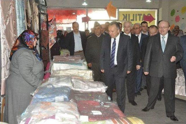 Saray Talebe Yurdu’ndan Büyük Kermes