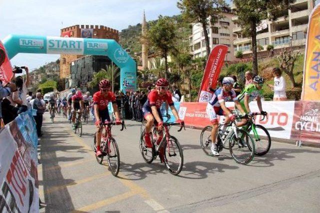 Tur 2015'in Alanya-Antalya Etabı Başladı