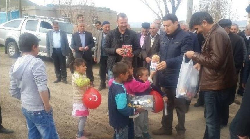 Vali Işın Stk Temsilcileriyle Kahvaltıda Bir Araya Geldi