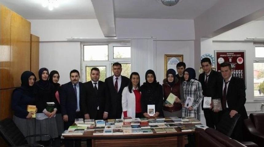 Yıldızeli&rsquo;nde Okuma Projesi Başlatıldı