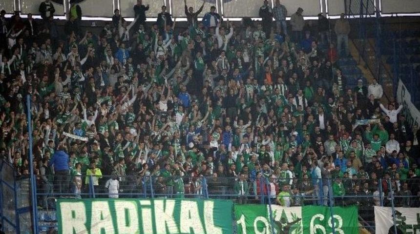 Bursaspor Camiası Fenerbah&ccedil;e&rsquo;yi Bekliyor