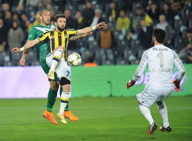 Bursaspor Camiası Fenerbahçe’yi Bekliyor