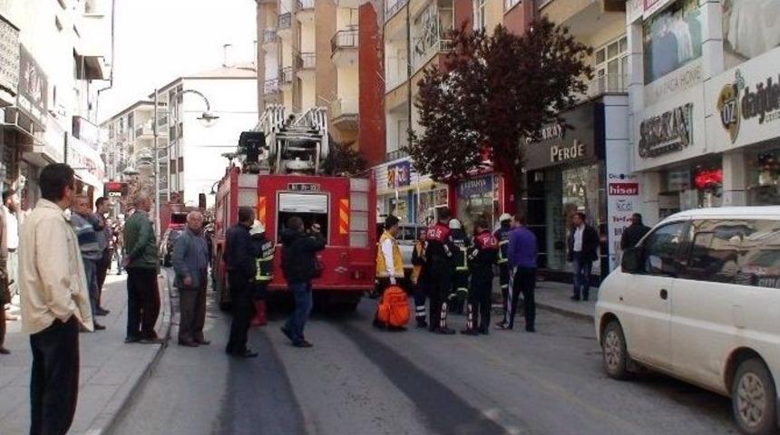 Soba Yangını Paniğe Neden Oldu