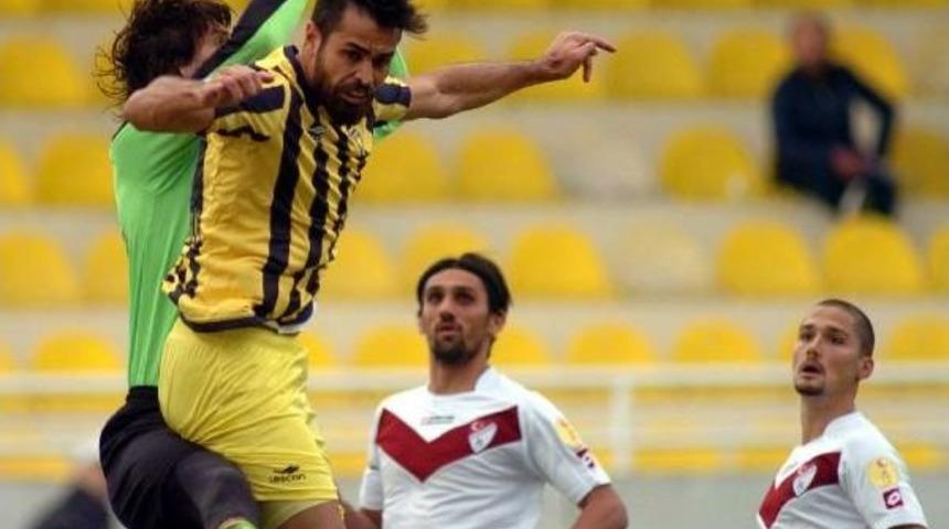 Bucaspor'da &Ccedil;ağrı Ve G&ouml;khan Kadro Dışı