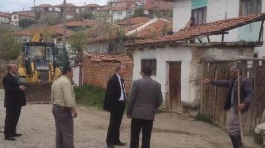 Başkan Şahiner Yol &Ccedil;alışmalarını İnceledi