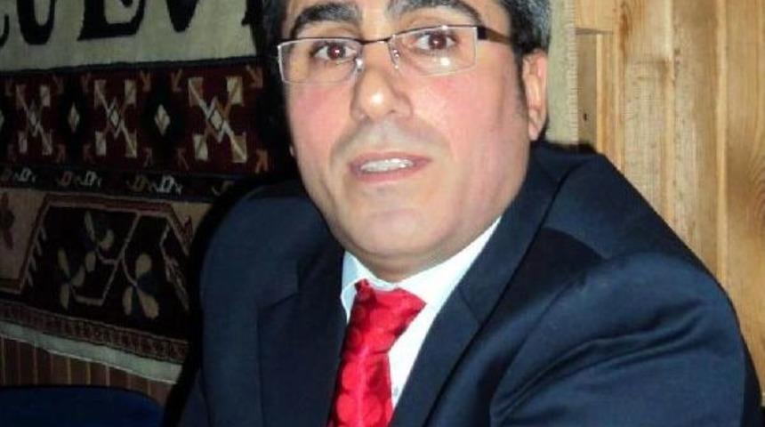 Eğlence Merkezi Sahibi Ve Şarkıcıya Silahlı Saldırı