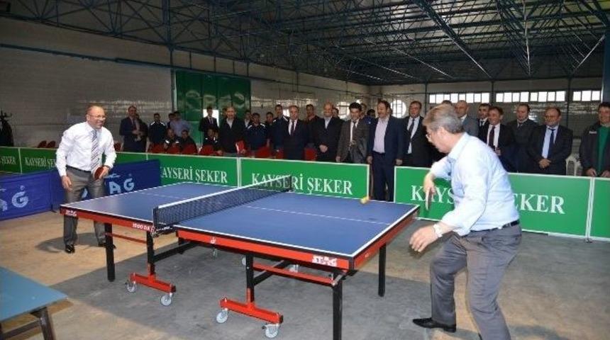 Kayseri Şeker Masa Tenisi Turnuvası Başladı