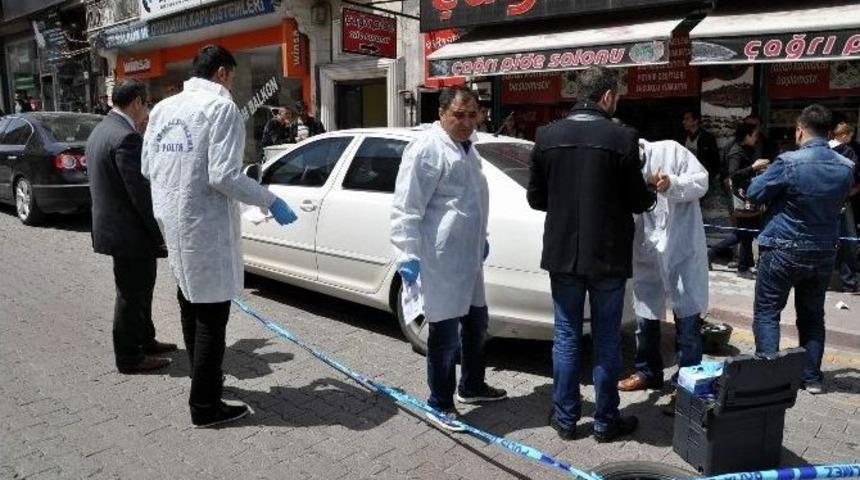 Bankadan Para &Ccedil;eken Şahsı Takip Ederek Parasını &Ccedil;aldılar