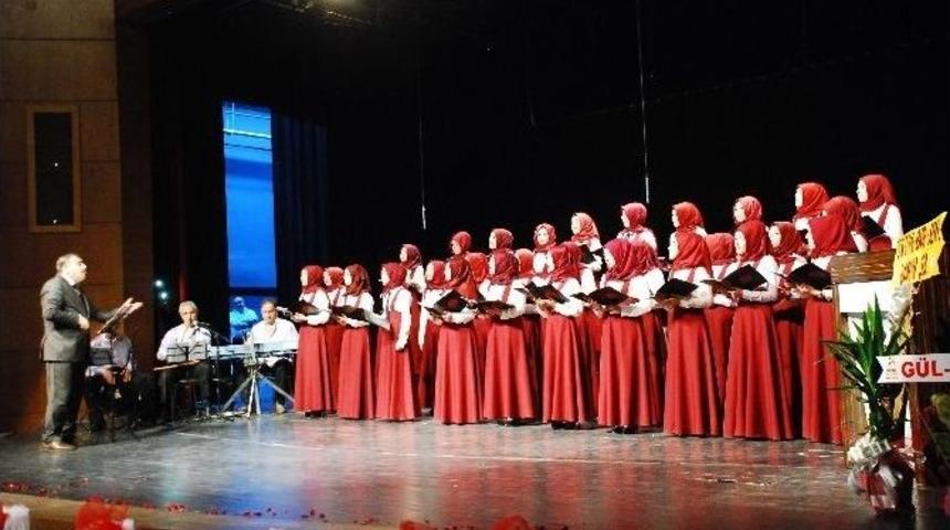 İmam Hatip Lisesi&rsquo;nden Kutlu Doğum Programı