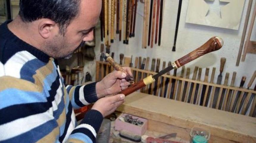 's&uuml;leyman Şah&rsquo;A Ahlat Bastonu