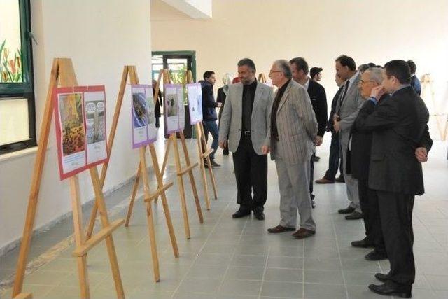 Omü İlahiyat Fakültesi’nden Resim Sergisi