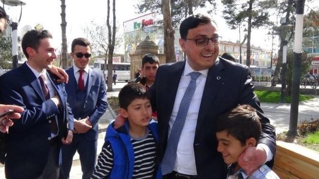 Ak Parti&rsquo;nin Engelli Milletvekili Adayı Serkan Bayram İha&rsquo;ya Konuştu