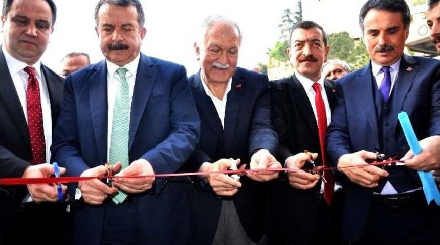 Chp Giresun&rsquo;da İktidar Y&uuml;r&uuml;y&uuml;ş&uuml;n&uuml; Başlattı