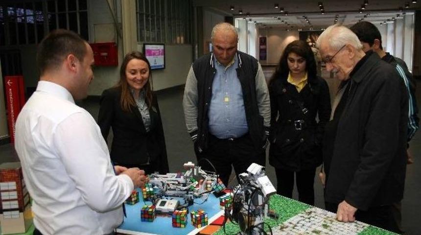 Bilim Merkezi&rsquo;ne İlk Hafta &Uuml;&ccedil; Bin Ziyaret&ccedil;i