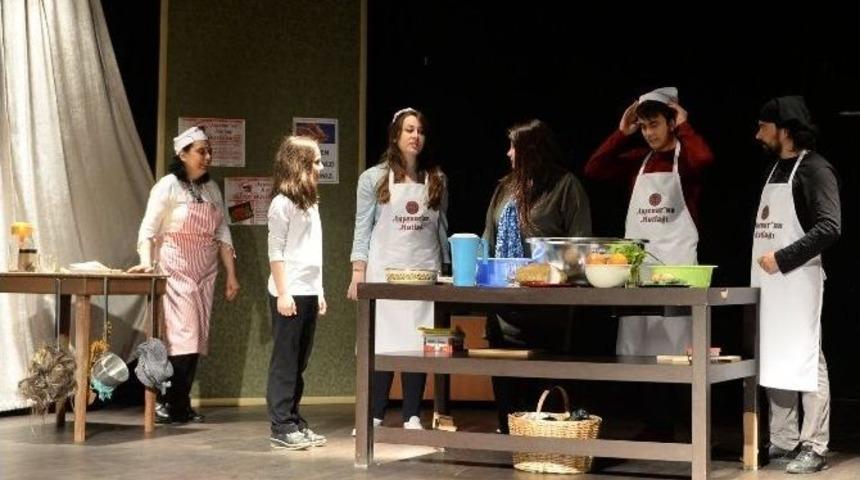 &Ccedil;ocuklar Ayşenur&rsquo;un Mutfağını Sevdi