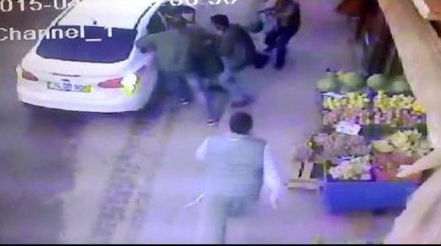 Gen&ccedil; Kızı B&ouml;yle Ka&ccedil;ırdılar