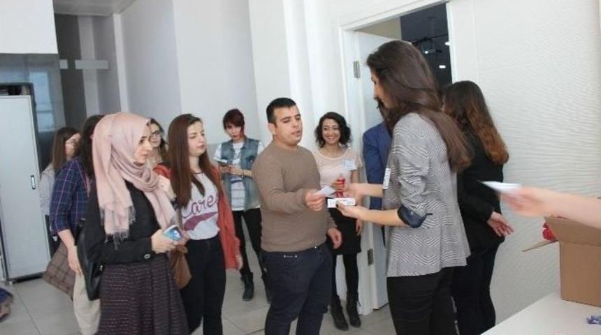 İlahiyat&ccedil;ıdan Kutlu Doğum A&ccedil;ıklaması