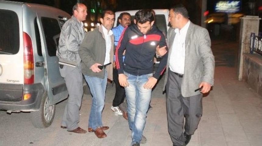 Tarihi Eser Ka&ccedil;ak&ccedil;ılığı Yapan 3 Suriyeli G&ouml;zaltına Alındı