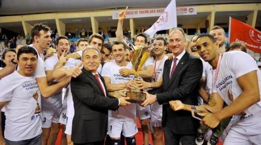 Arkasspor: 'şampiyonluk Çok Çalışarak Geldi"