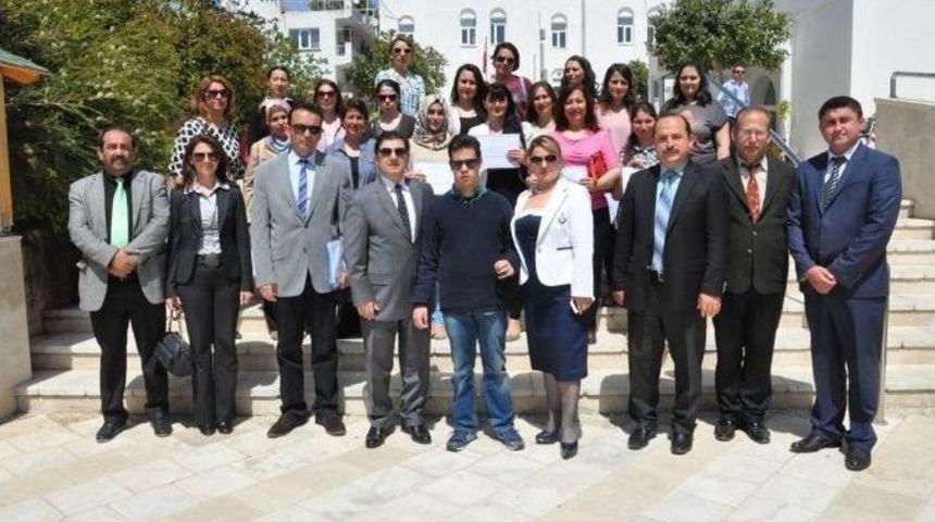 G&ouml;n&uuml;l El&ccedil;ileri Projesi Kapsamında Sertifikalarını Aldılar