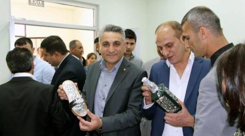 Nusaybin'de Kursiyerlerin El Emeği G&ouml;z Nuru Sergisi