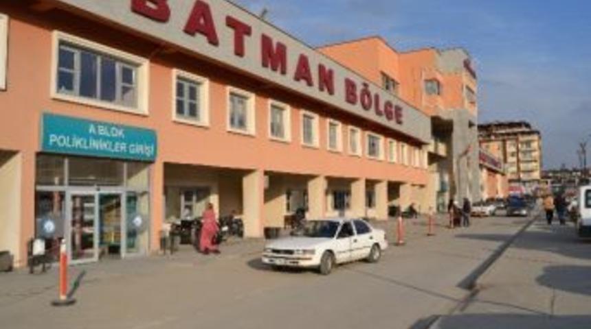 Hasta Yakını Hemşireye Silah &Ccedil;ekti İddiası