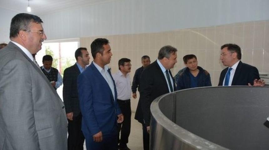 Kırsaldaki Vatandaşlar Yunusemre İle Kalkınacak