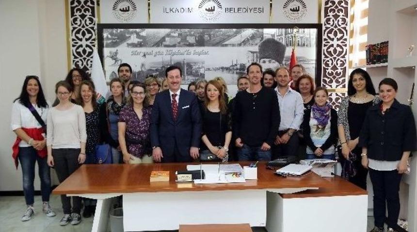 Tok, Avusturyalıları Ağırladı