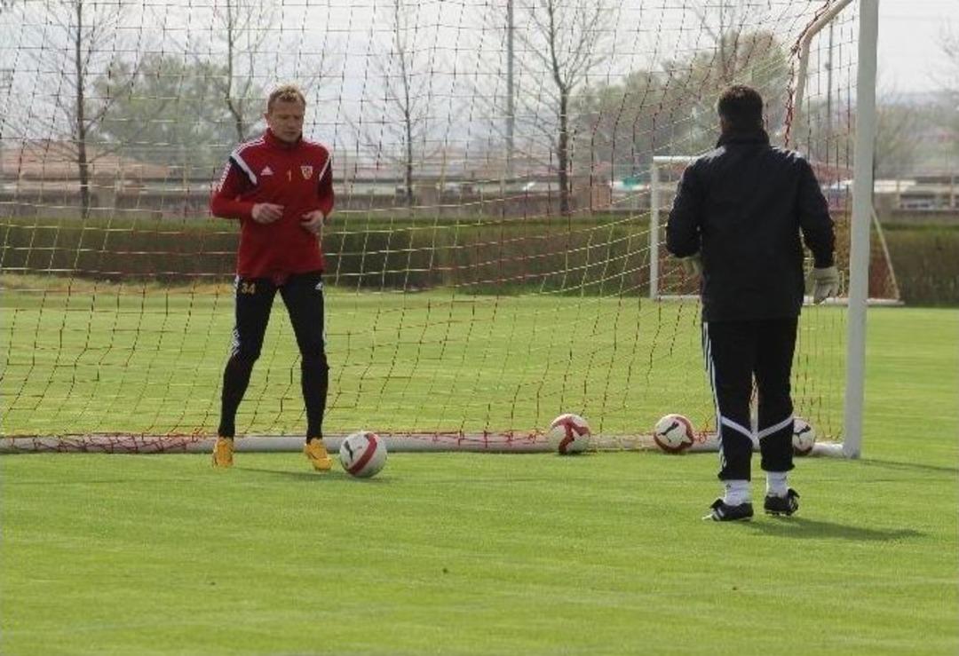 Kayserispor Adanaspor Ma&ccedil;ının Hazırlıklarını Tamamladı