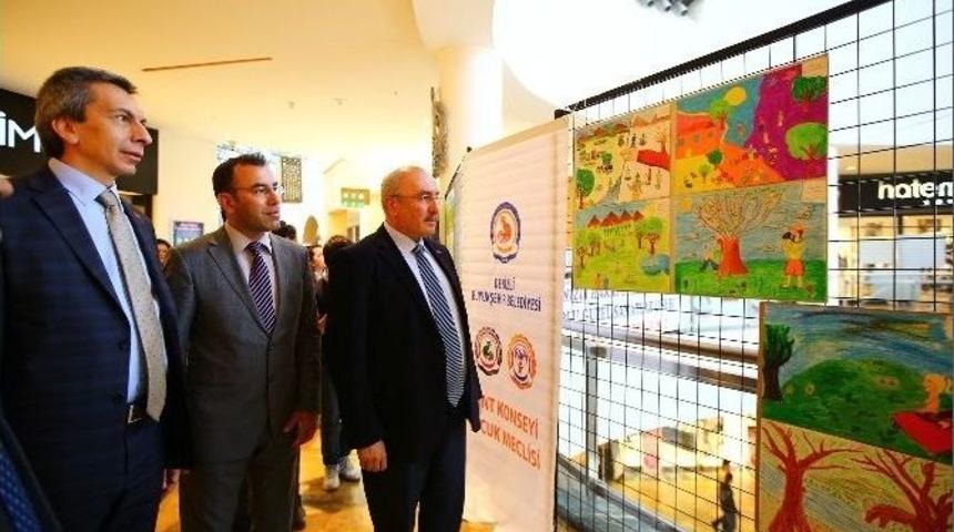 Denizli&rsquo;de 102 Eser Birincilik İ&ccedil;in Yarıştı