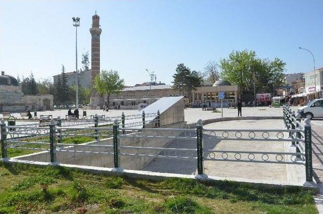 Ereğli’de Ulu Cami Meydanı Düzenleniyor