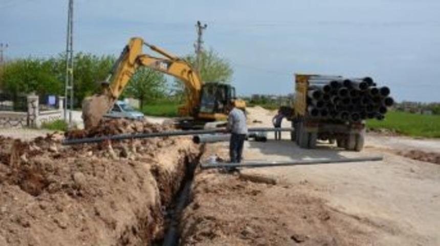 &Ccedil;evre Yoluna Su Şebekesi D&ouml;şeniyor