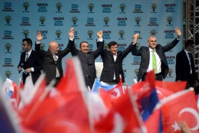 Başbakan Davutoğlu: Mazlumları Zalimlere Teslim Etmek Türklüğe Yakışmaz