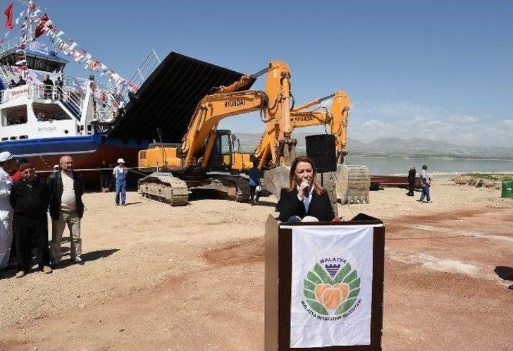 Malatya Büyükşehir Belediyesi, Karakaya Baraj Gölü Üzerinde Ulaşım Hizmeti Verecek G4