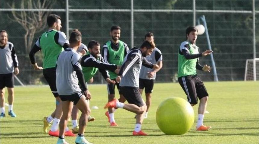 Gaziantep B&uuml;y&uuml;kşehir Belediyespor&rsquo;da Bucaspor Ma&ccedil;ı Hazırlıkları S&uuml;r&uuml;yor