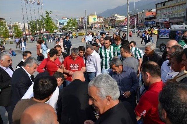 Erzurumcağ Döneri Bursalılar Tarafından Kapışıldı