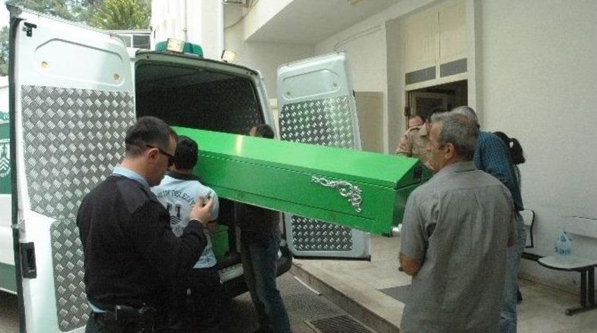 Bodrum&rsquo;da Denizde Ceset Bulundu