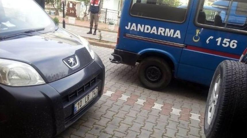 Kadının Aracına Kurşun Yağdırdılar